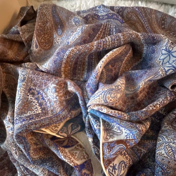 22 x 55 SOFT COLORS SILK BLEND SCARG - Picture 4 of 8